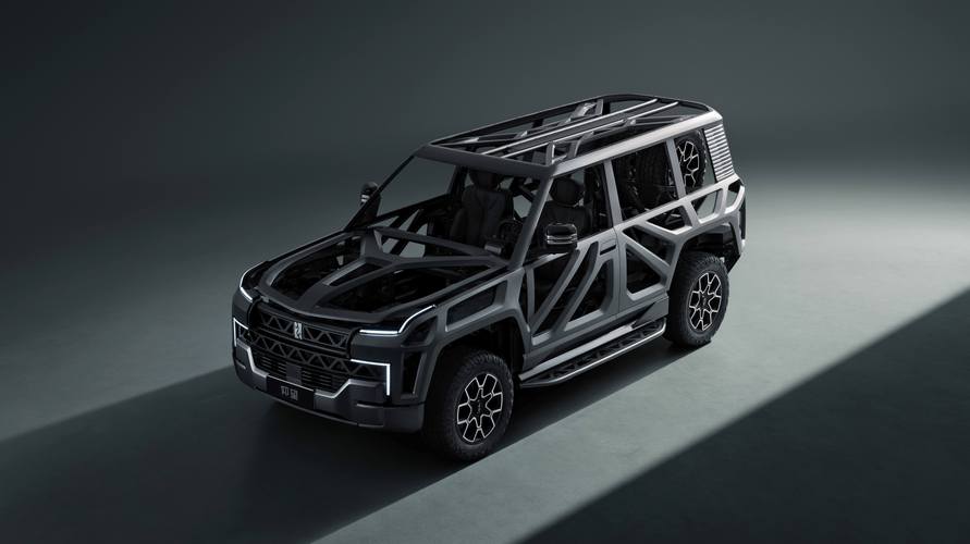 成都84仰望U8硬派越野的科技魅力，国能汽车对传统燃油车市场的冲击